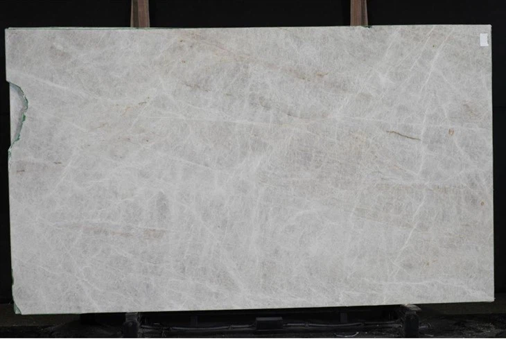 Perla Venata Quartzite